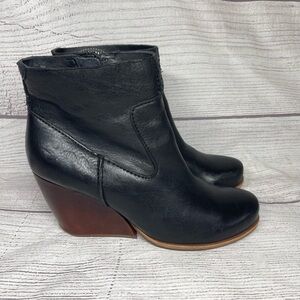 Kork Ease Women’s 7 Michelle Black Leather Wedge Ankle Boots
